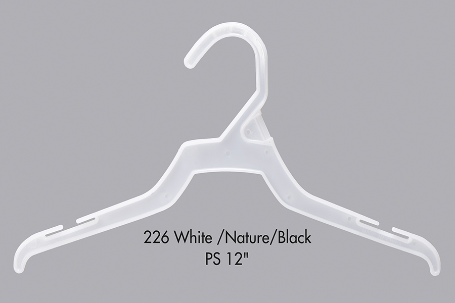 Hangers básicos de plástico de 12 